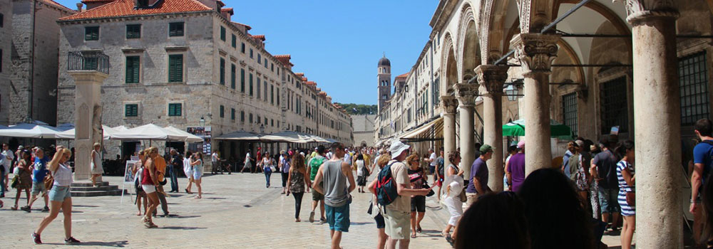 Velike slike u galeriji